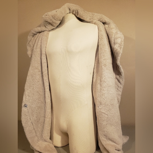 COPY - Johnny Was Gena Floral Embroidered Faux-Fur Coat Womens Medium - Picture 5 of 15